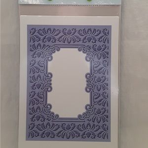 Cuttlebug Embossing Plus - 5 x 7 inches BROCADE WINDOW